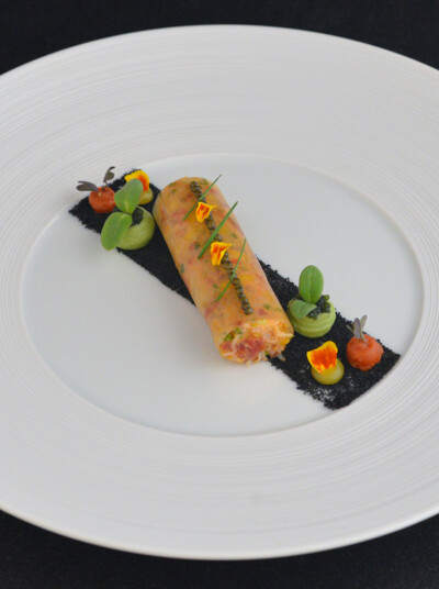 Tourteau, gelée de tomate, bergamote - Crédit photo Arthur Ledoux. (4)