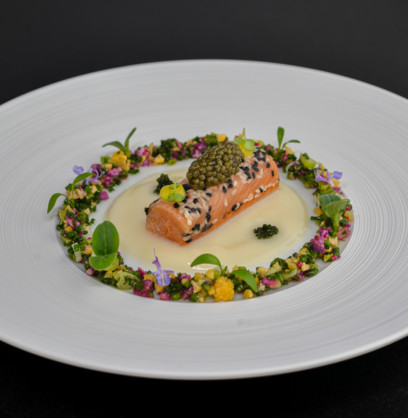 Omble chevalier, chou fleur fumé et caviar oscietre - Crédit photo Arthur Ledoux (5)
