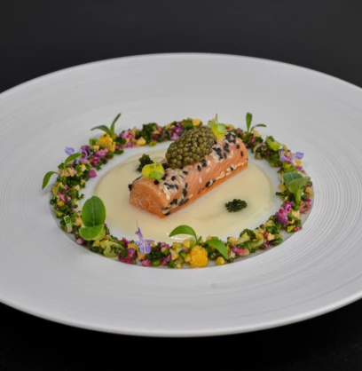 Omble chevalier, chou fleur fumé et caviar oscietre - Crédit photo Arthur Ledoux (5)