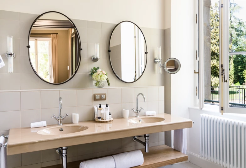 MONTCAUD_SUITE_COLLAIN-5 (1)