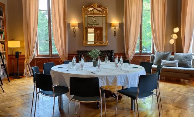 Team-Building in Provence: Uniting People in a Unique Way