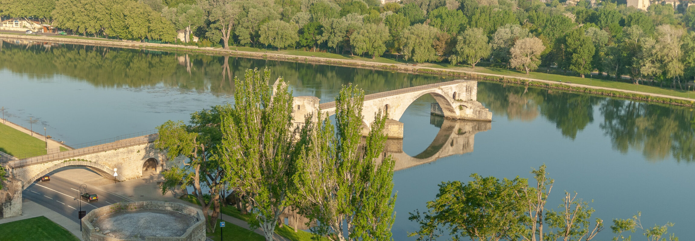 Photo du Pont d'Avignon en Provence.