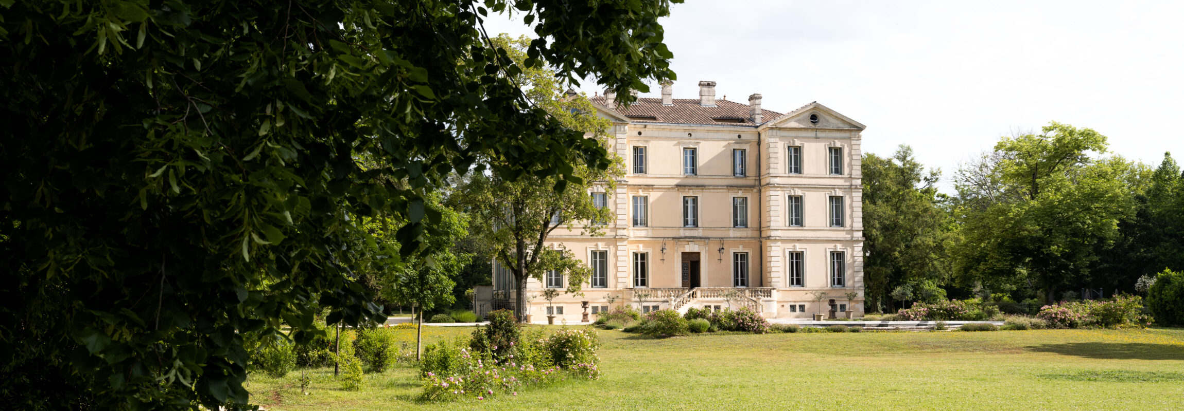 Herbst Château de Montcaud, Hotel Provence Südfrankreich